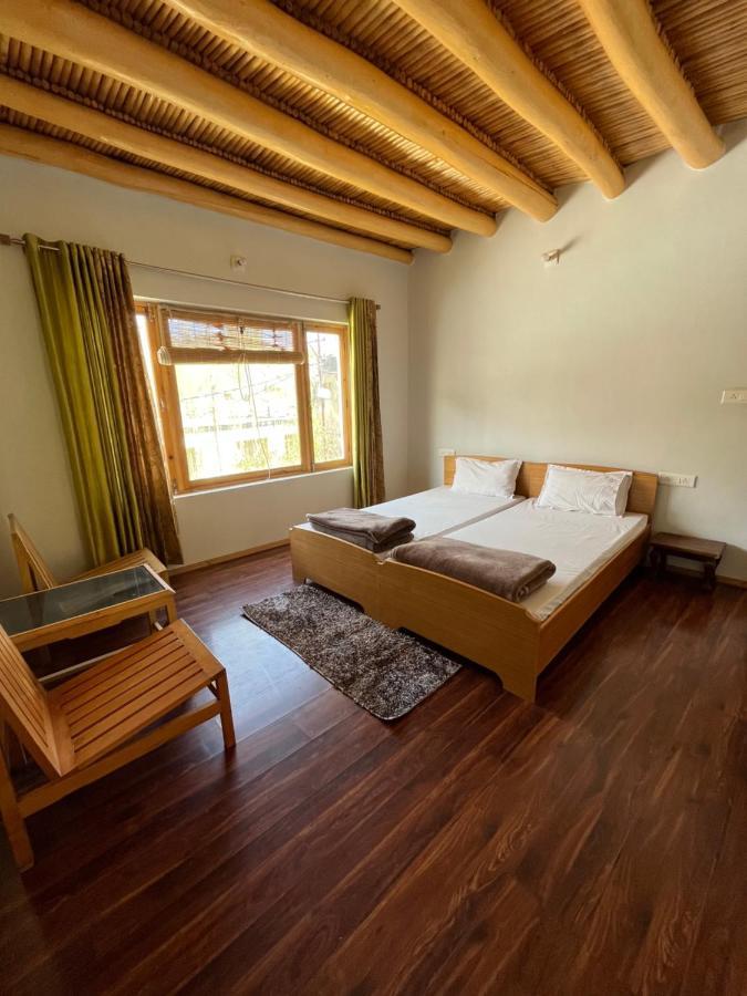 Chakzot Garden House 호텔 레 외부 사진