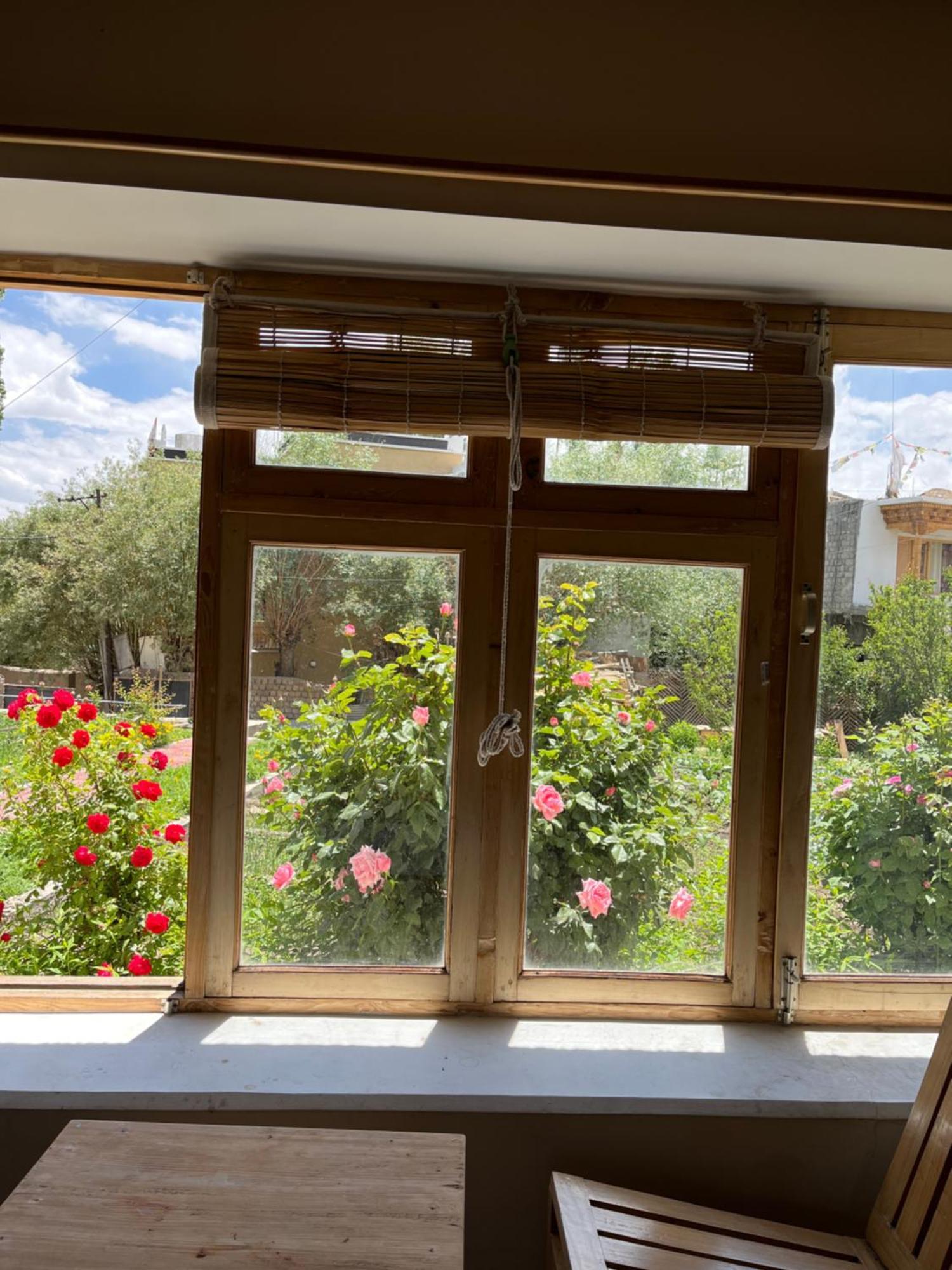 Chakzot Garden House 호텔 레 외부 사진